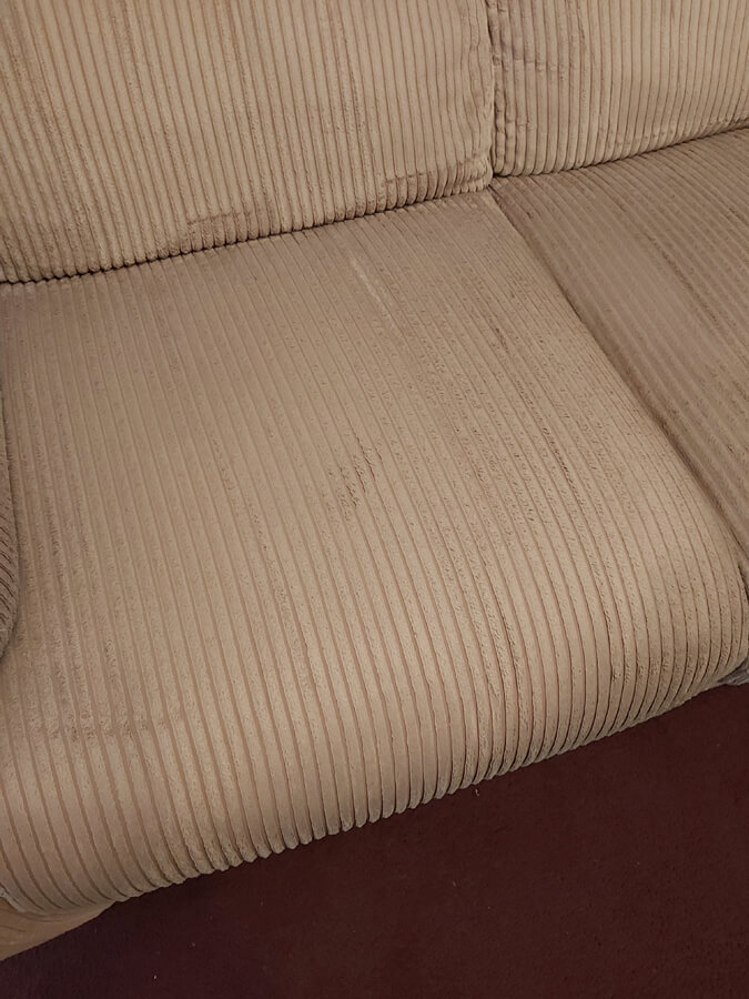 Upholstery stain removal from Silent Mites